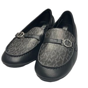 Jones New York NWT classic black Annette loafers leather size 9.5 shoes